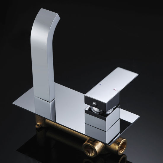 Single Lever Brass Wall Mounted Bathroom Faucet